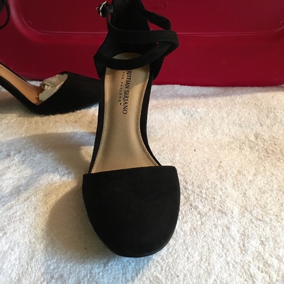 🌹🌹super cute NWT Black beauty zipper in back - Picture 5 of 6